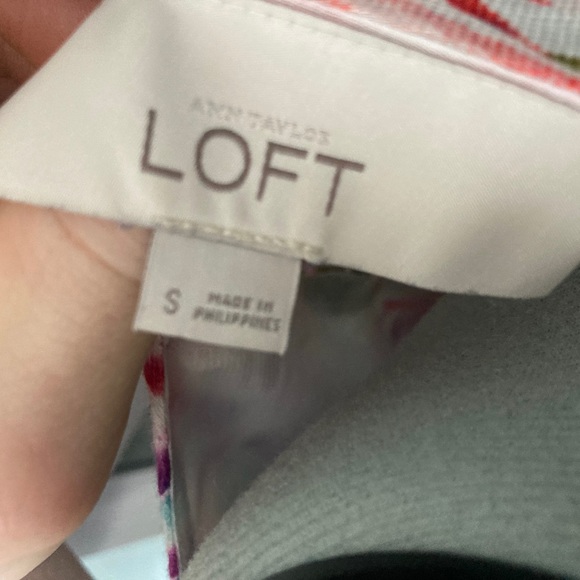 Ann Taylor Loft Women’s Sleeveless Linen Top, Floral print, Small - Picture 2 of 2